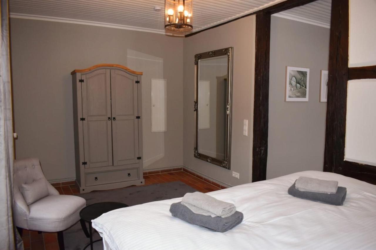 Privatunterkunft Gutshauszimmer Premium Doppel *